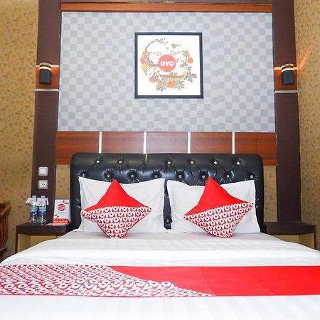Oyo 822 Hotel Mukti Jaya Purwokerto Ngoại thất bức ảnh