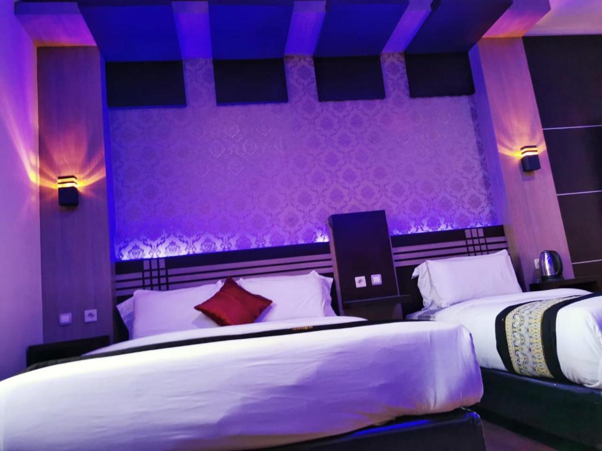 Oyo 822 Hotel Mukti Jaya Purwokerto Ngoại thất bức ảnh