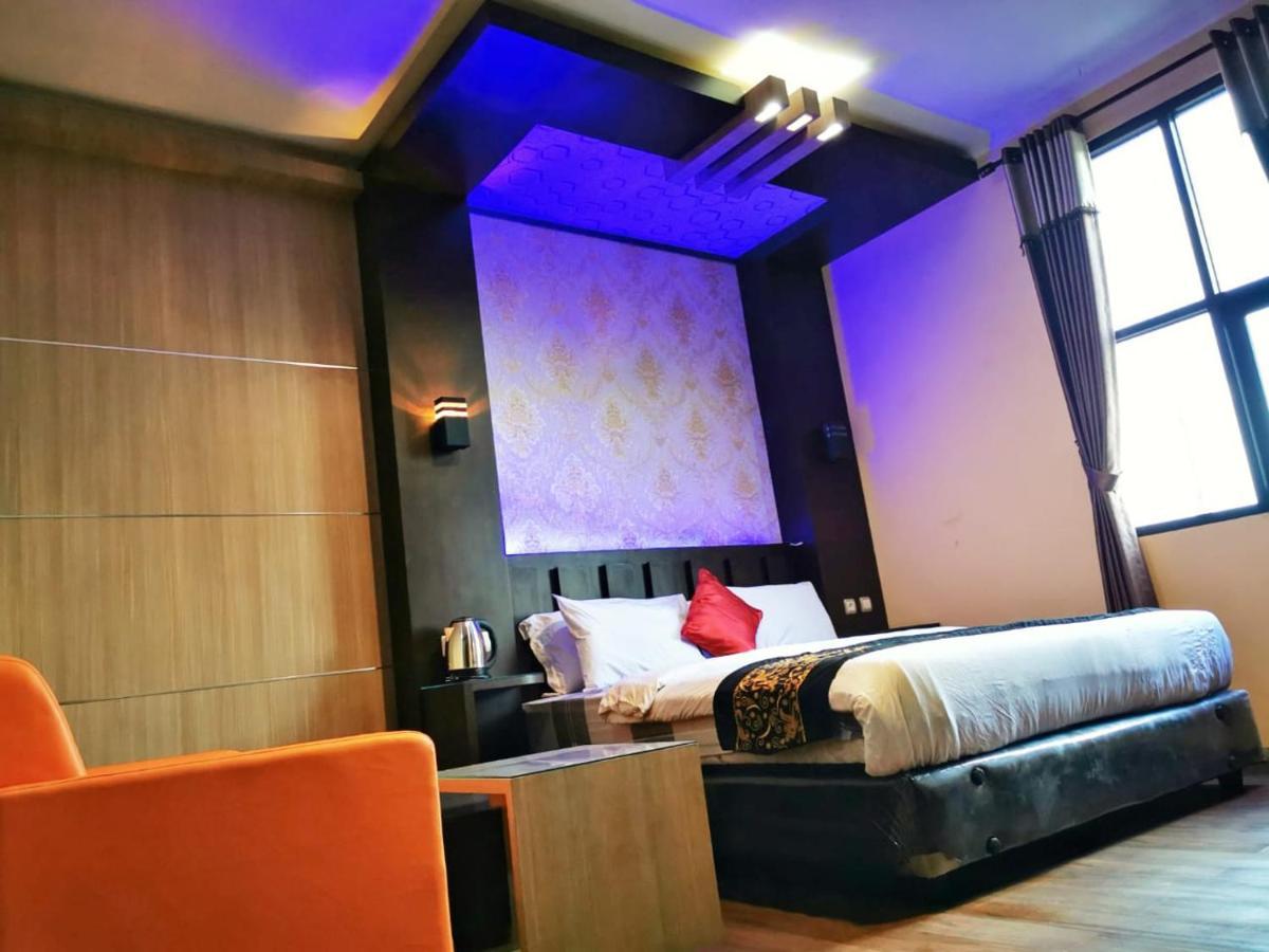 Oyo 822 Hotel Mukti Jaya Purwokerto Ngoại thất bức ảnh