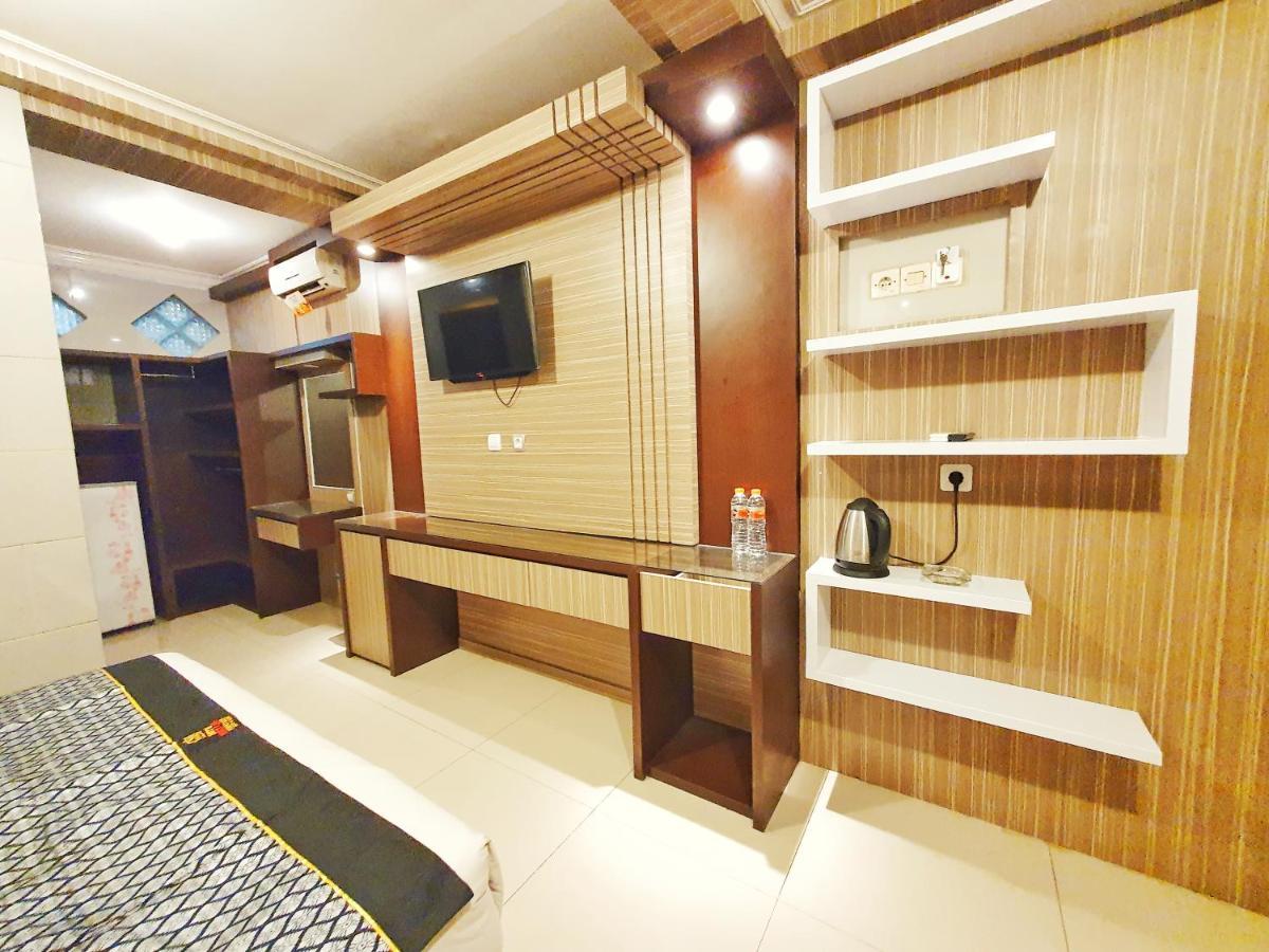 Oyo 822 Hotel Mukti Jaya Purwokerto Ngoại thất bức ảnh