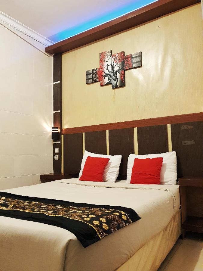 Oyo 822 Hotel Mukti Jaya Purwokerto Ngoại thất bức ảnh