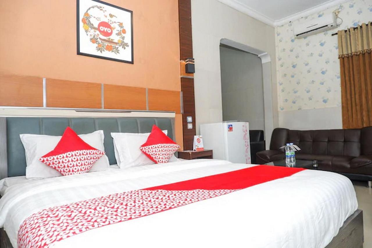 Oyo 822 Hotel Mukti Jaya Purwokerto Ngoại thất bức ảnh